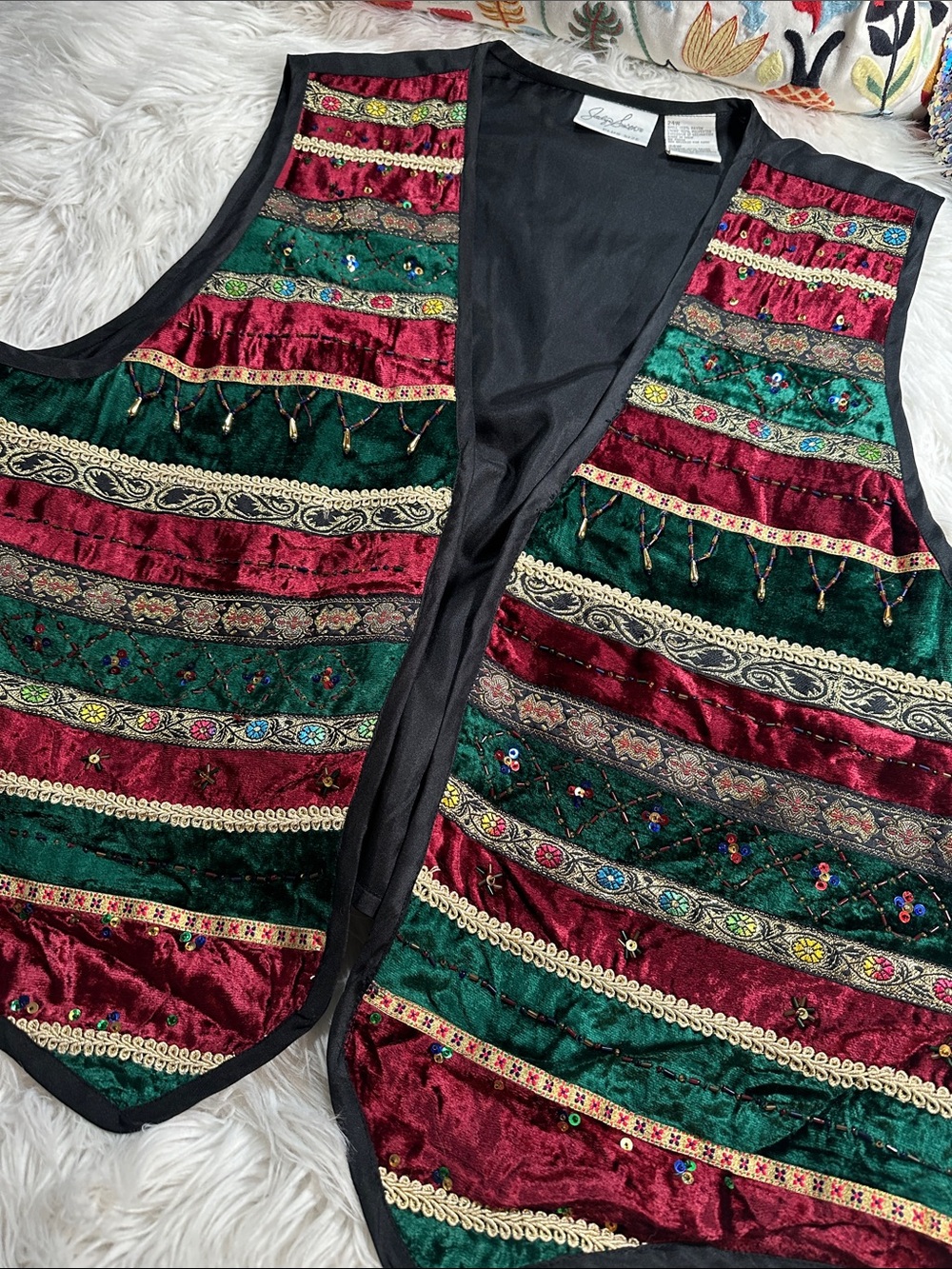 Jaclyn Smith • Vintage Colorful Beaded Sequin Vest